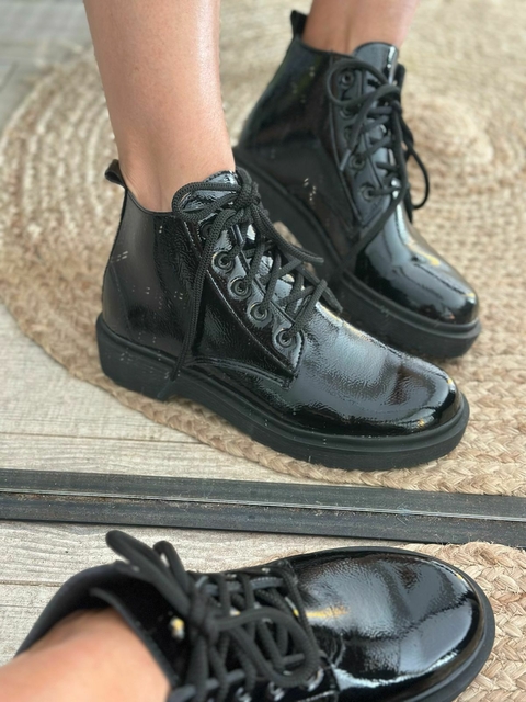 Borcegos Disel Charol - comprar online