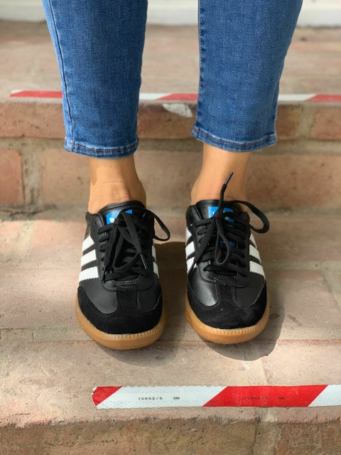 Samba Black - comprar online