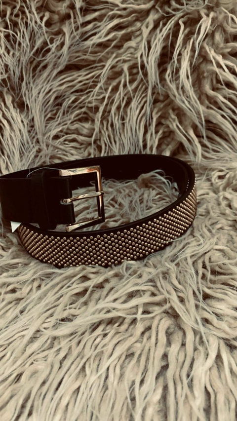 Cinto Negro Tachitas