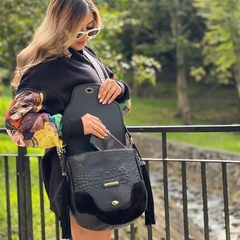 CARRIEL ELEFANTE MAJESTIC NEGRO en internet