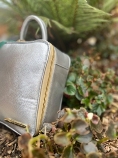 BOLSO BANDOLERA LUXURY PLATA on internet