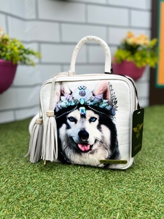 BOLSO CUADRADO BLANCO LOBO SIBERIANO en internet