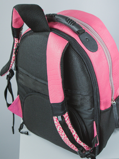 MORRAL URBAN EXPAND street lion pink en internet