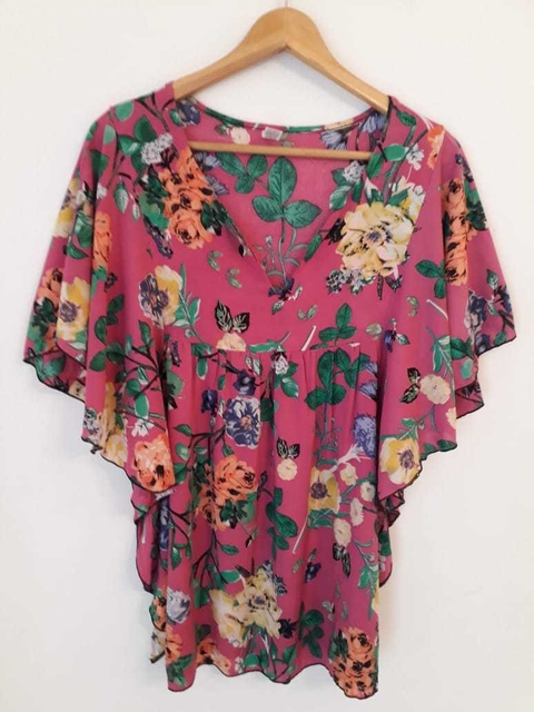 Blusa estampada talle grande Jazmín