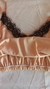 Musculosa lencera Victoria con bandó en internet