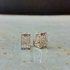 Mini argola ouro branco 18k - comprar online