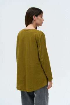 Remera Six plus