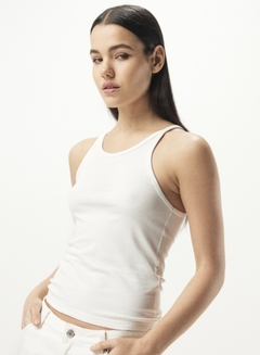 Musculosa Akita