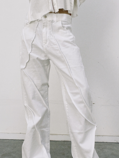 Jean Dua White