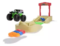 MONSTER JAM ACROBACIAS GRAVE DEGGER LANZADOR - comprar online