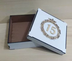 Caixa MDF BRANCO 16x16x5cm com tampa E BRASÃO COLORIDO