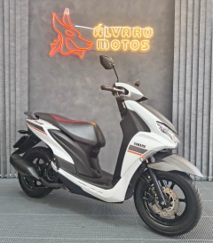 Yamaha Fluo 125 Abs Automática 2023 Impecável Com Garantia Branca na internet