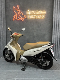 Honda Biz 125 Ex 2021 Excelente Estado Branca - Alvaro Motos