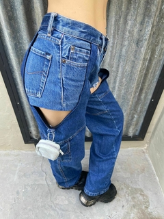 JEAN SHORT CON CHAPS therapy - comprar online
