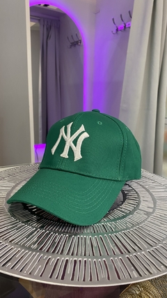 GORRA NY en internet