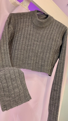 SWEATER CROP