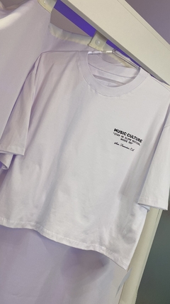 REMERA BOXY MUSIC