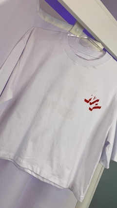 REMERA BOXY MANHATTAN