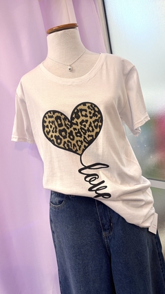 REMERA LOVE PRINT