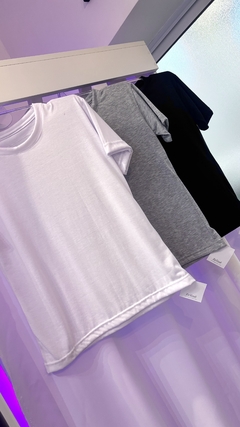 REMERA LISA - comprar online