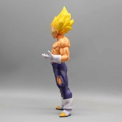Vegeta SSJ Figura 30cm en Caja Anime Dragon Ball Z en internet