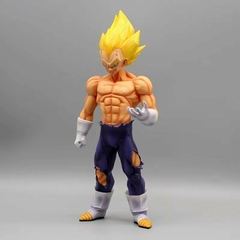 Vegeta SSJ Figura 30cm en Caja Anime Dragon Ball Z - comprar online