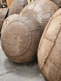 HIE19- Cuenco de hierro 1,12cm diam 45Kg