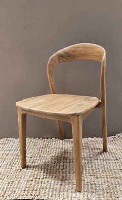 MUE068- Silla de teca "Amable"