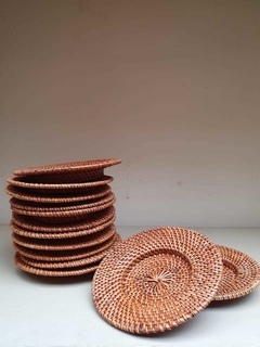 RRR258-Platito de ratan 14cm en internet