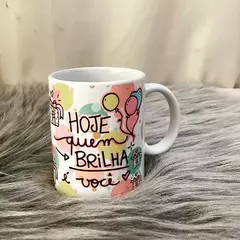 Imagem do Caixa parabéns com caneca e trufas