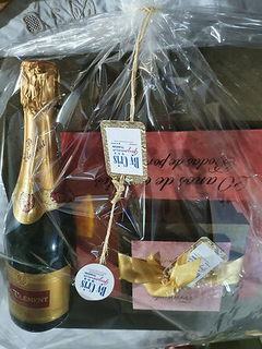 Box Champanhe Completa com Taça de Cristal Personalizada - CESTA NA CAIXA - Café da manhã/brunch, platters e outros