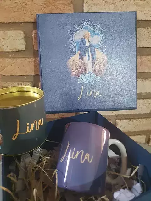kit 01 Box com caneca, chá e amanteigados - comprar online