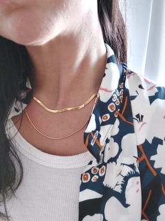 COLLAR CINTA ACERO DORADO