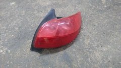 Lanterna traseira direita peugeot 206