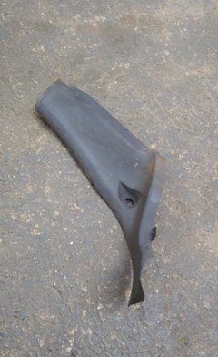 Acabamento Lateral Soleira Porta Traseira Peugeot 206 lado direito