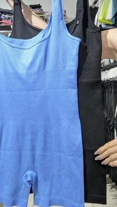 Catsuit hlm corto