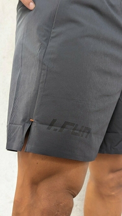 Short cortés I-RUN deportivo