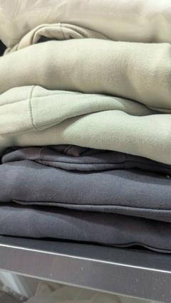 Imagen de Buzo canguro oversize unisex