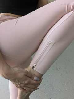 Calza I-RUN con cierres en internet