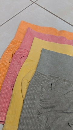 Short acanalado prewash d'lirio - tienda online