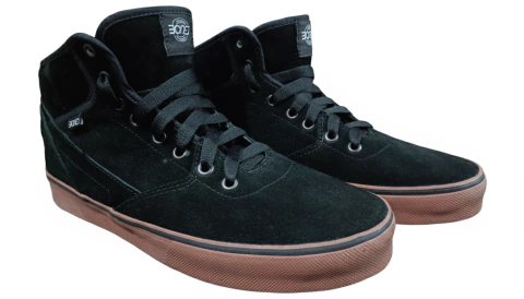 WOLF CUERO NEGRO - comprar online