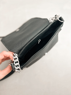 CARTERA CHAIN ¡cadena plateada! - LAS PECAS ACCESORIOS