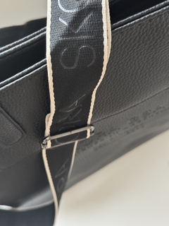 BOLSO SKORA NEGRO ¡eco cuero! en internet