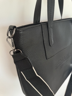 BOLSO SKORA NEGRO ¡eco cuero!