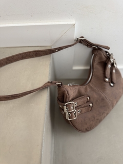 MINI BAG HEBILLA MARRÓN - comprar online