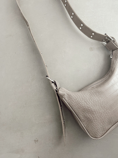 BANDO JUVIA ¡croco beige! - comprar online