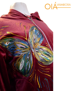 Campera Plush mariposa, bordó S/M en internet