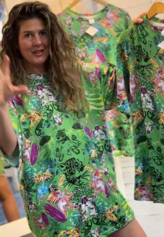 Remera Oiá Coraje, oversize verde intenso M/L/XL - Oiá Vaimbora