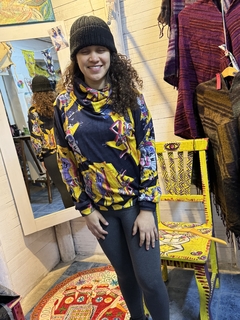 Buzo multifacético Plush jazz negro - Oiá Vaimbora