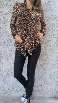 Camisa LEO - Tienda de Fini